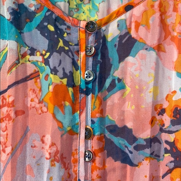 Sandwich Sheer Floral Blouse - Picture 3 of 4